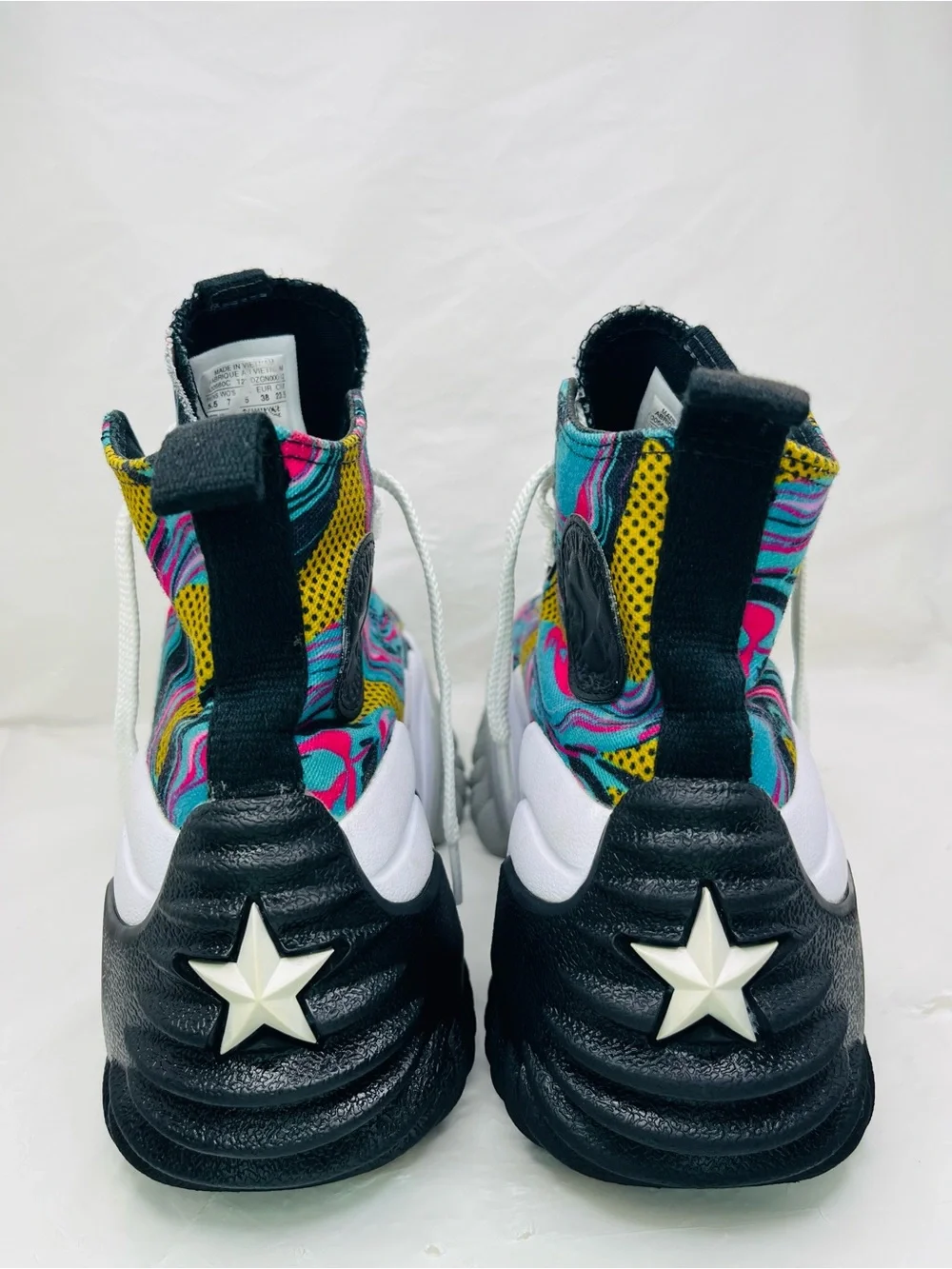 CONVERSE 